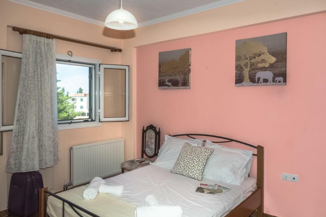 Modern Flat With Beautiful Views In South Of Corfu Apartment Lefkimmi  Bagian luar foto